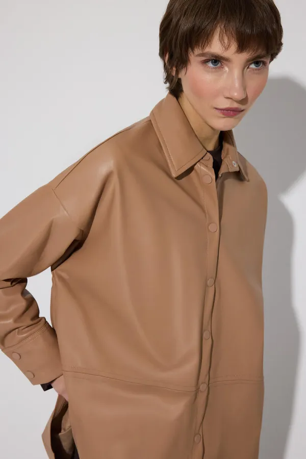 ÇITÇITLI VEGAN DERİ GÖMLEK