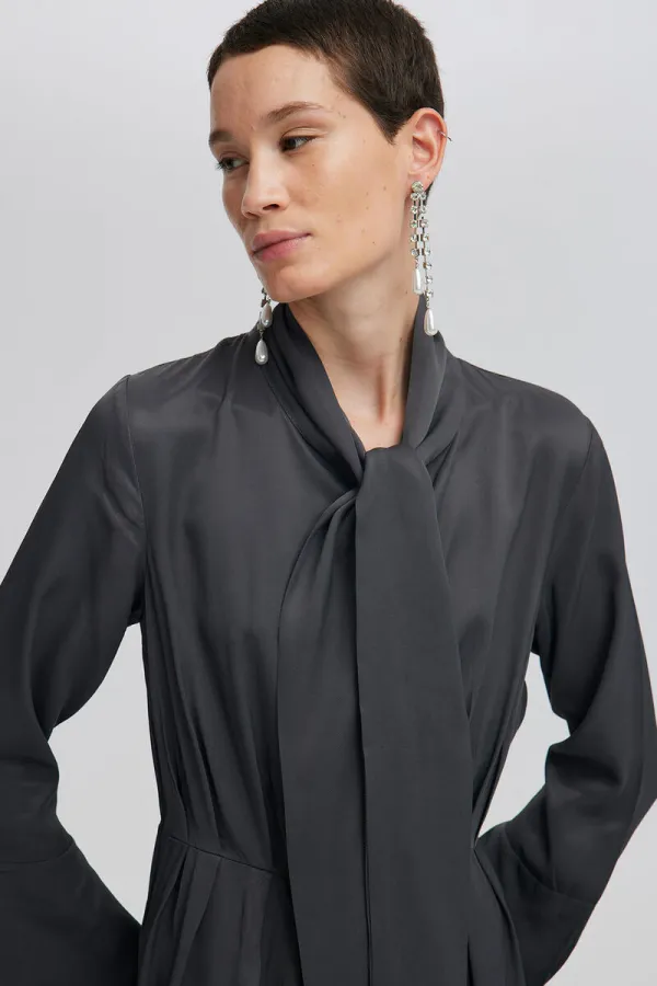 BELTED PLEATED DRESS BELTED PLEATED DRESS