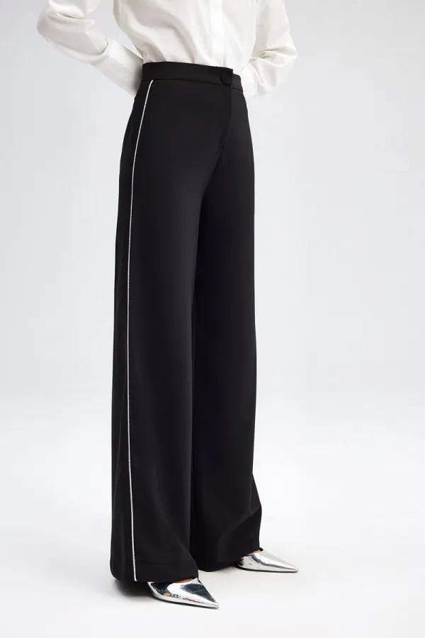 CREPE PANTS WITH PIPING DETAIL CREPE PANTS WITH PIPING DETAIL