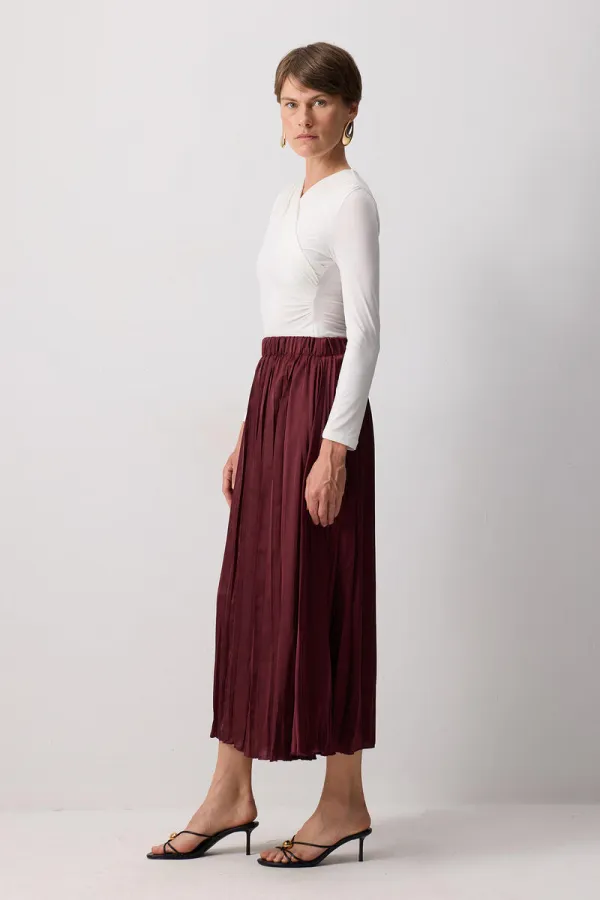 CRUSHED SATIN SKIRT CRUSHED SATIN SKIRT