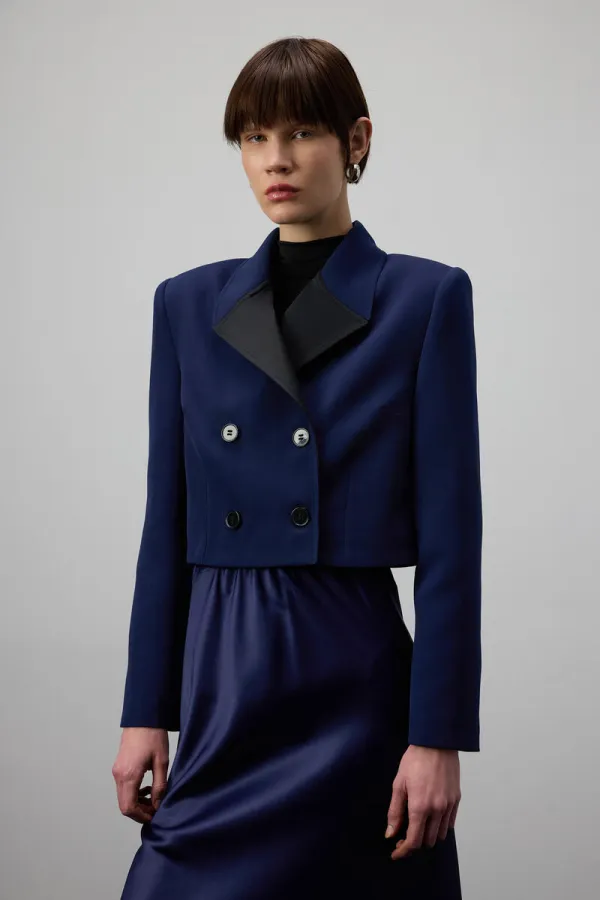 SHORT BLAZER JACKET WITH SATIN COLLAR