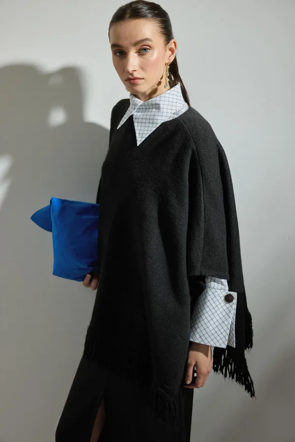 SAÇAKLI TRİKO PANÇO