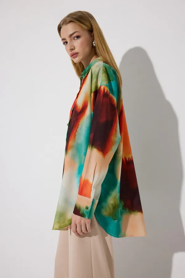 CHEMISE À MOTIFS BATIK