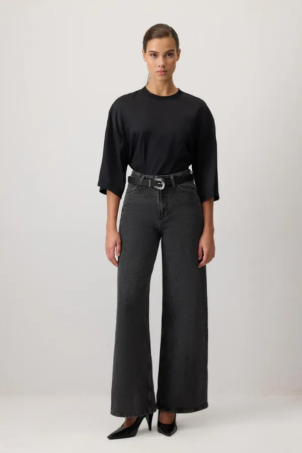 WIDE-LEG DENIM PANTS WIDE-LEG DENIM PANTS