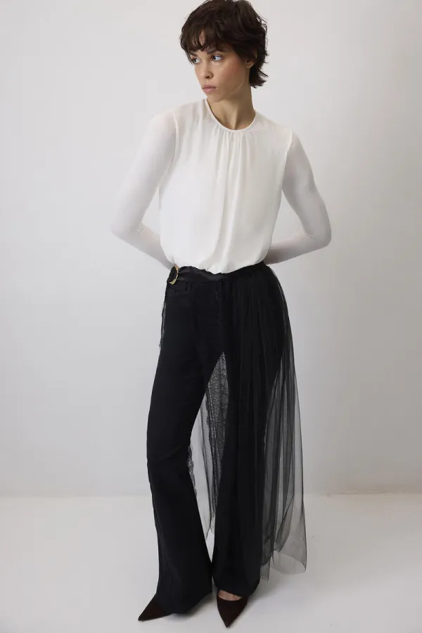 BÜZGÜLÜ ŞİFON ÇITÇITLI BODY