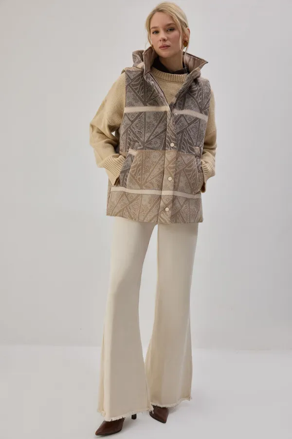 KAPÜŞONLU ŞİŞME YELEK