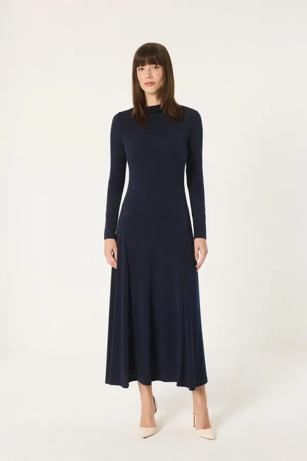 ROBE BASIQUE EN MAILLE À MANCHES LONGUES