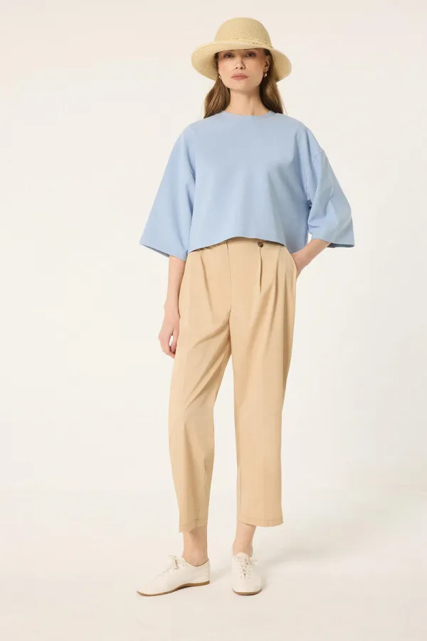 HIGH WAISTED CARROT PANTS WITH DARTS
