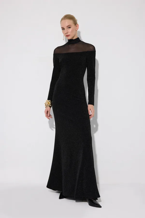 ROBE À MANCHES LONGUES AVEC DÉTAILS À PAILLETTES