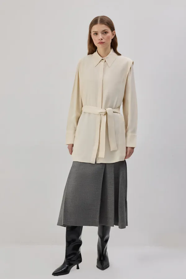 BELTED SATIN SHIRT