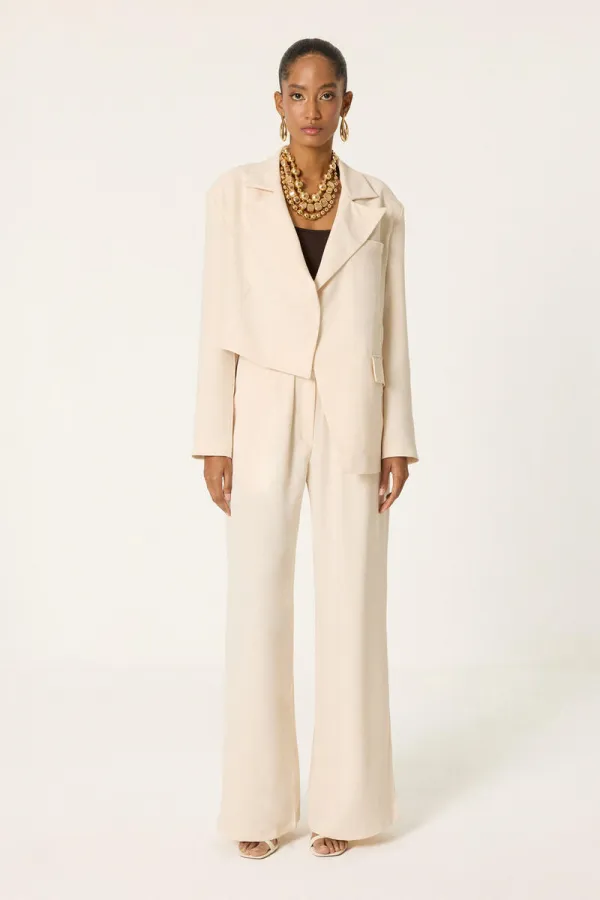 ENSEMBLE VESTE ET PANTALON ASYMÉTRIQUE