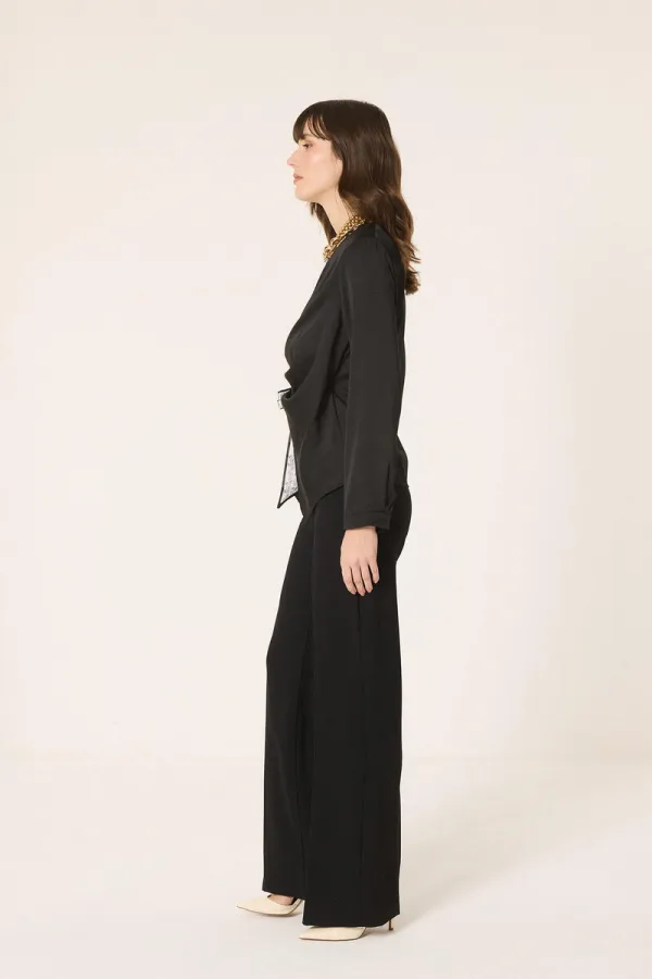 Tunique en satin à nouer sur le côté