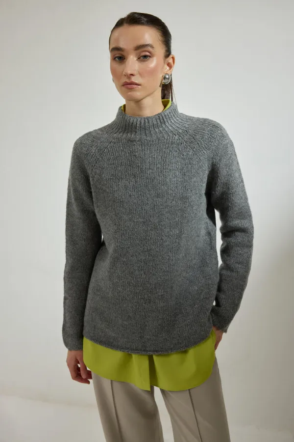 STAND-NECK KNITTED SWEATER STAND-NECK KNITTED SWEATER