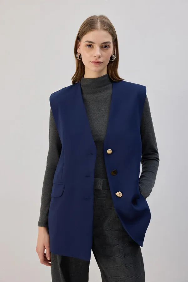 DÜĞME DETAYLI KREP YELEK