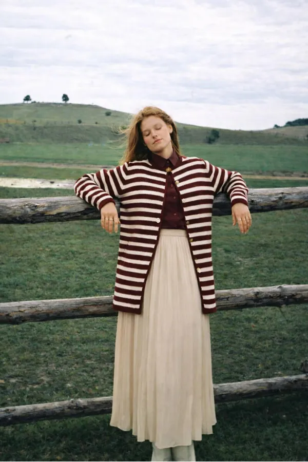 CARDIGAN LONG À BOUTONS DORÉS