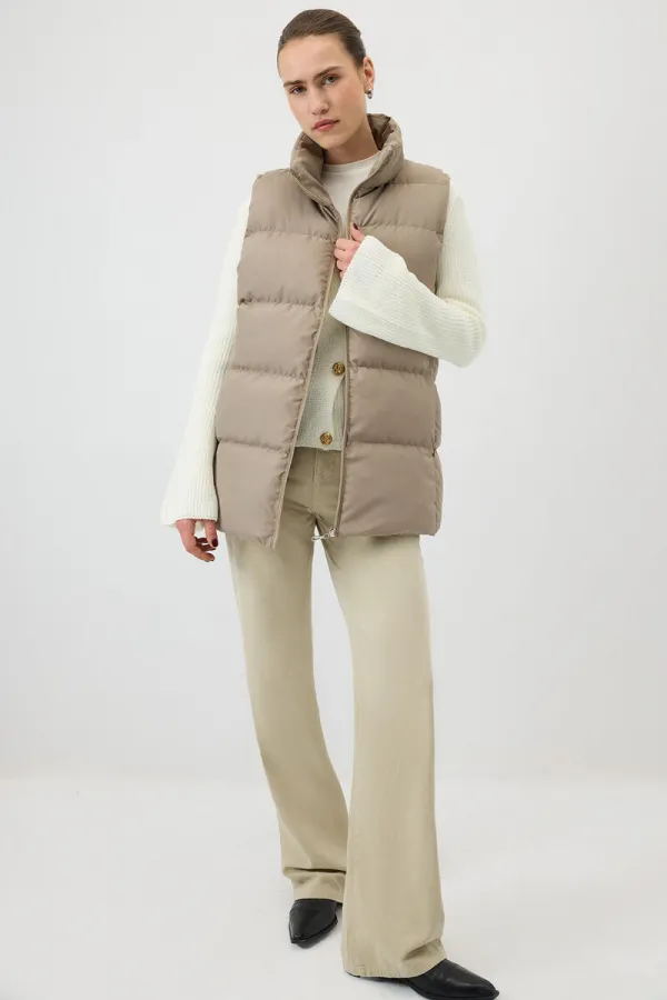 ZIPPED PUFFER VEST