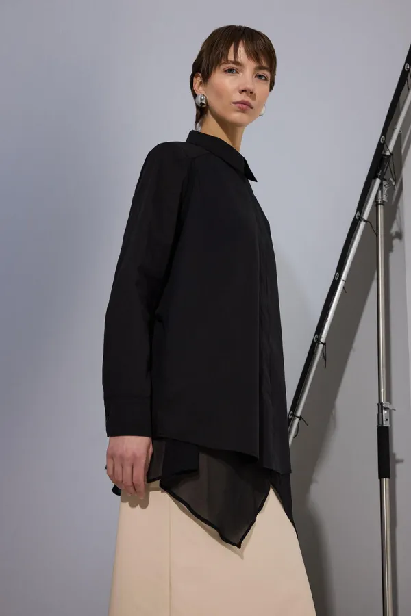 CHEMISE EN POPLIN AVEC DÉTAILS EN CHIFFON