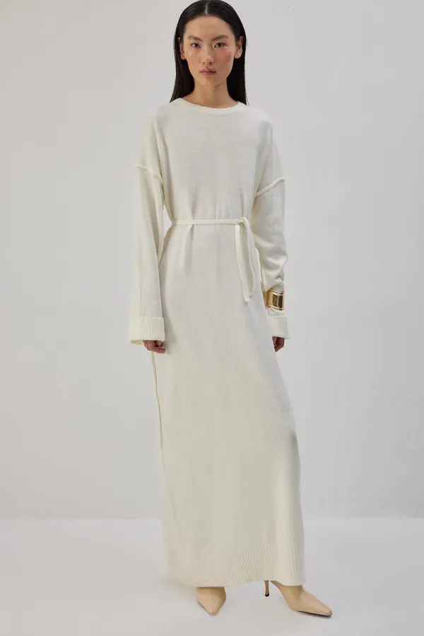 KUŞAKLI TRİKO MAXİ ELBİSE