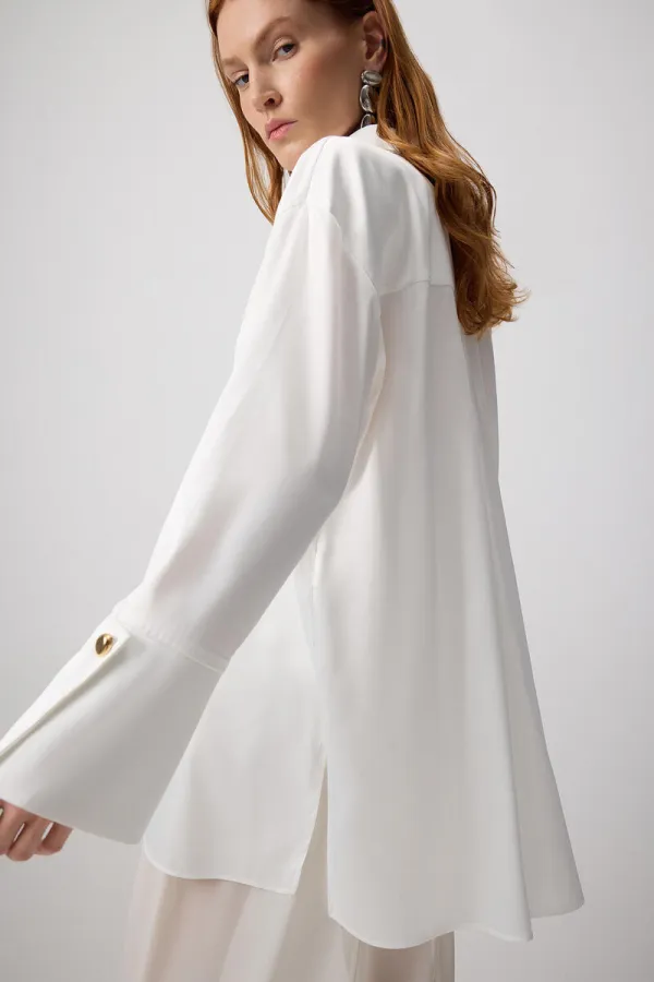 WIDE-CUFFS SATIN SHIRT