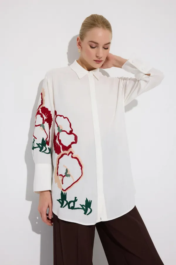 CHEMISE EN VISCOSE BRODÉE