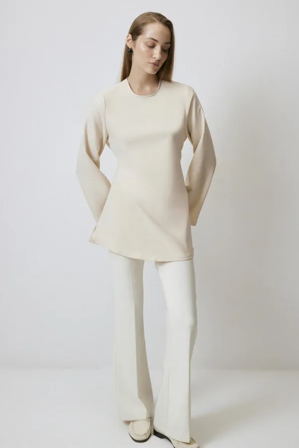 ÇAPRAZ BAĞLAMALI DETAYLI KREP BLUZ