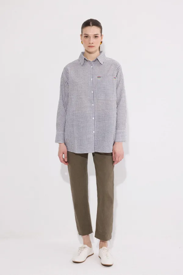 NAKIŞ DETAYLI ÇİZGİLİ GÖMLEK