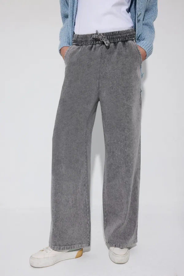 WIDE-LEG DENIM PANTS WITH ELASTIC WAISTBAND WIDE-LEG DENIM PANTS WITH ELASTIC WAISTBAND
