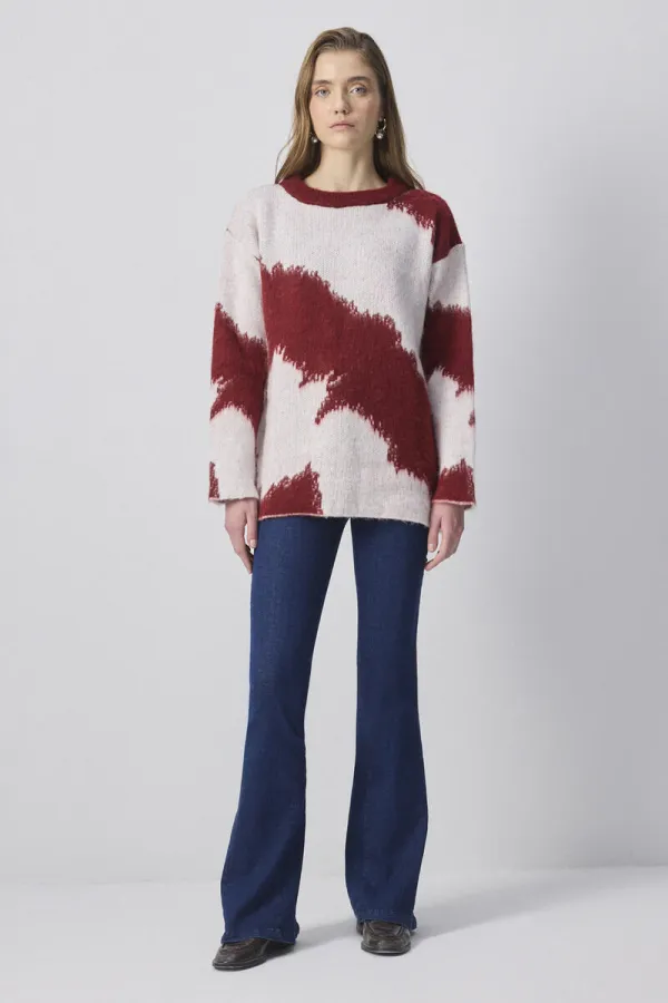 ABSTRACT DESENLİ TRİKO KAZAK