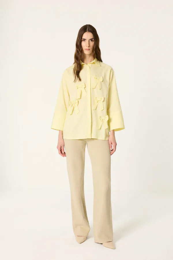 %100 PAMUKLU FİYONK DETAYLI ÇİZGİLİ GÖMLEK