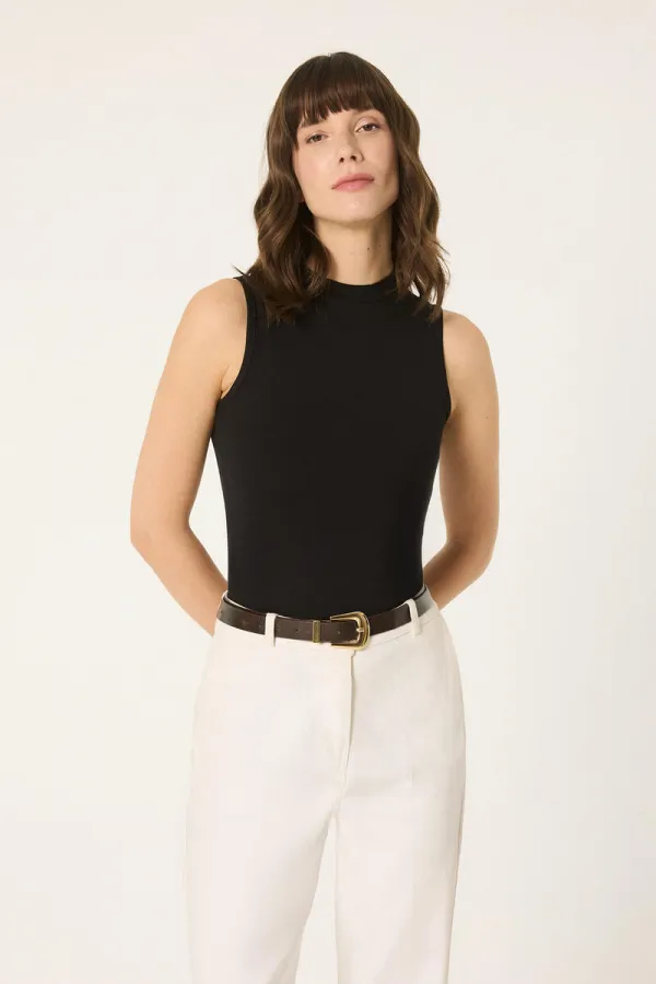 SOUS-VÊTEMENTS SANS MANCHES À COL MONTANT