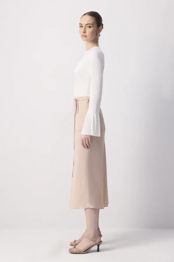PLEATED CUFF BODY PLEATED CUFF BODY