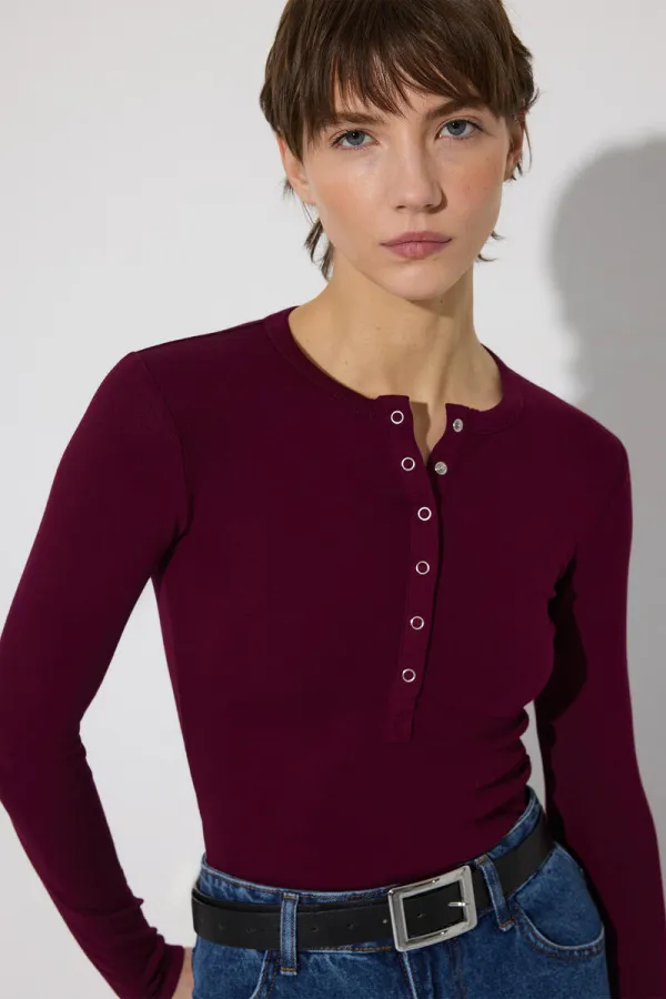 BODY EN VISCOSE À BOUTONS-PRESSION