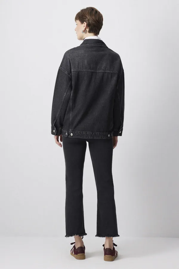 VESTE EN JEAN AVEC POCHES