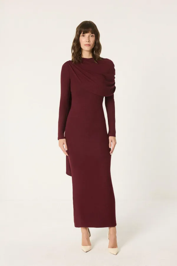 ŞAL DETAYLI ELBİSE