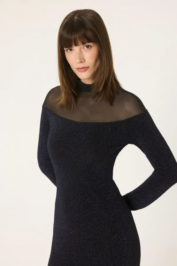 SİM DETAYLI UZUN KOLLU ELBİSE