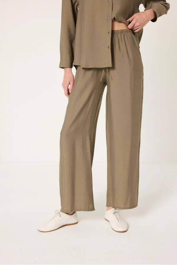 ENSEMBLE CHEMISE ET PANTALON EN MODAL