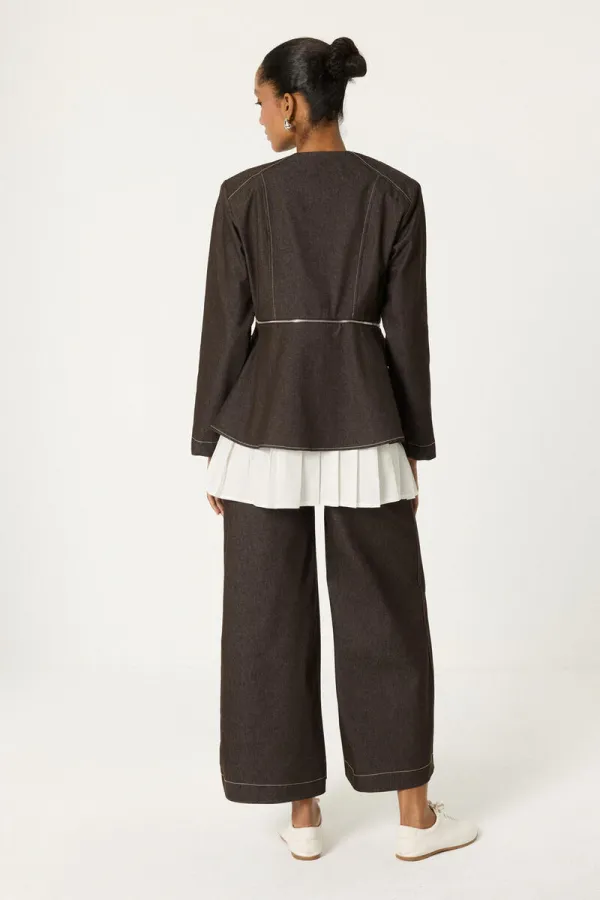 VESTE À PLIS, PANTALON, ENSEMBLE EN JEAN