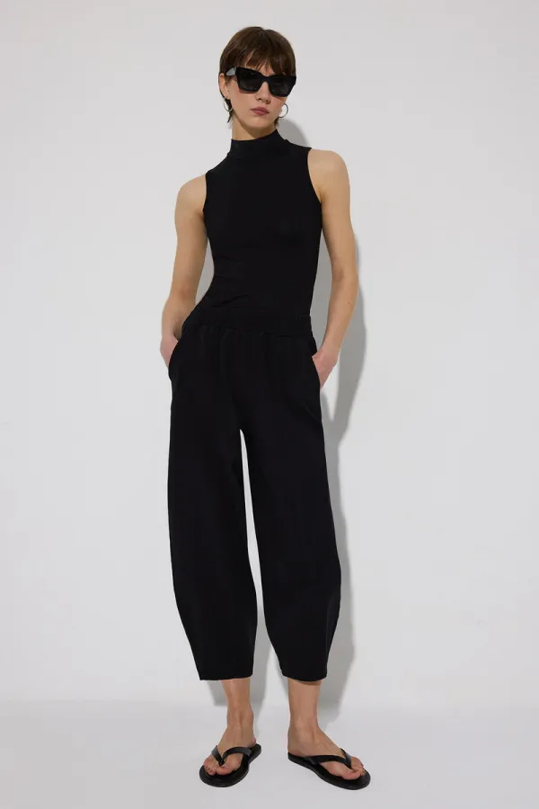 GABARDINE BALLOON PANTS WITH ELASTIC WAISTBAND GABARDINE BALLOON PANTS WITH ELASTIC WAISTBAND
