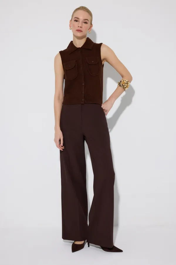 CEP DETAYLI TRİKO YELEK