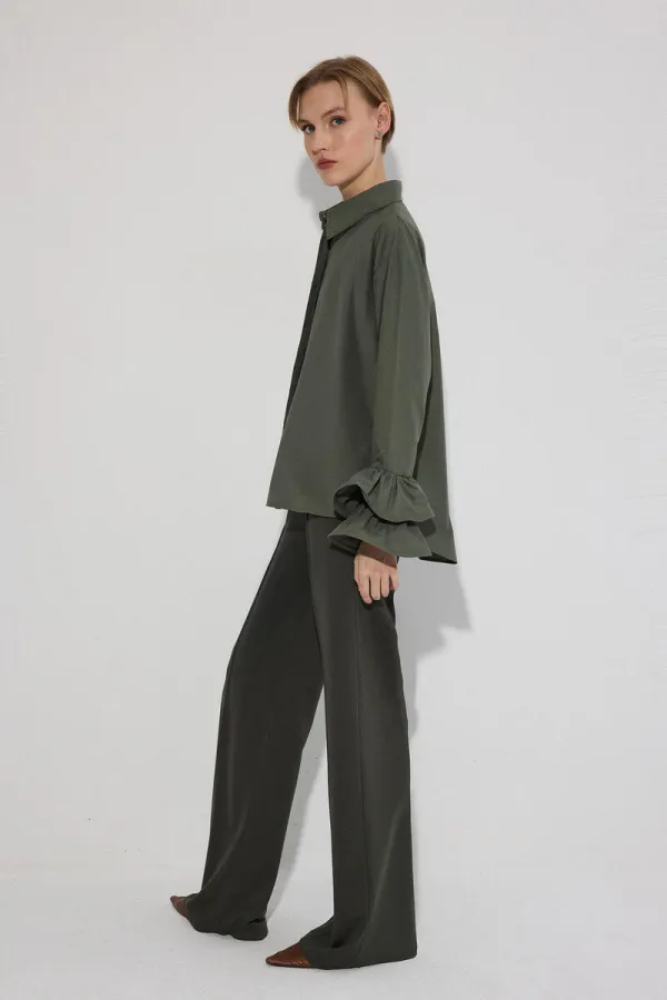 CHEMISE EN POPLIN AVEC DÉTAIL DE POIGNET