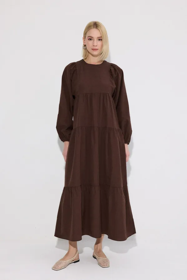 ROBE EN LIN À COL VÉLO