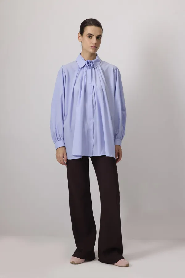 100% COTTON SHIRT WITH ROSE DETAIL