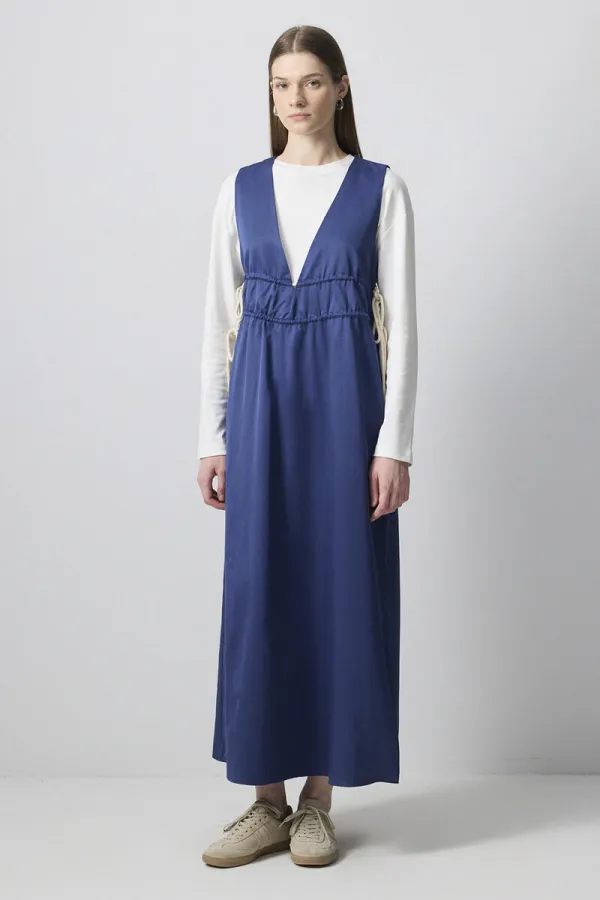 V-neck drawstring vest