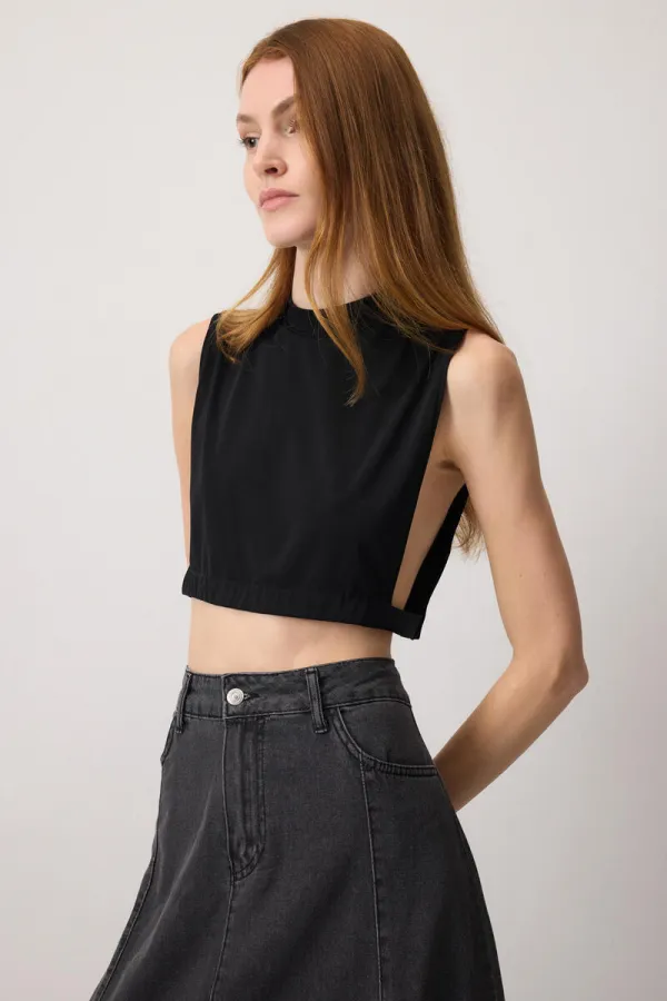 KNITTED SHORT UNDERWEAR