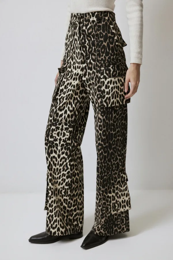 100% COTTON LEOPARD PRINT CARGO PANTS