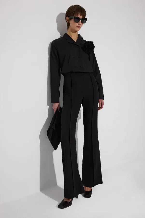 ÇİÇEK AKSESUARLI GÖMLEK BODY