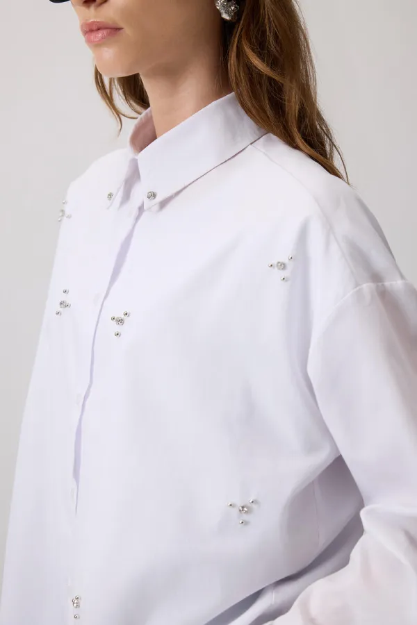 CHEMISE ORNÉE DE PIERRES