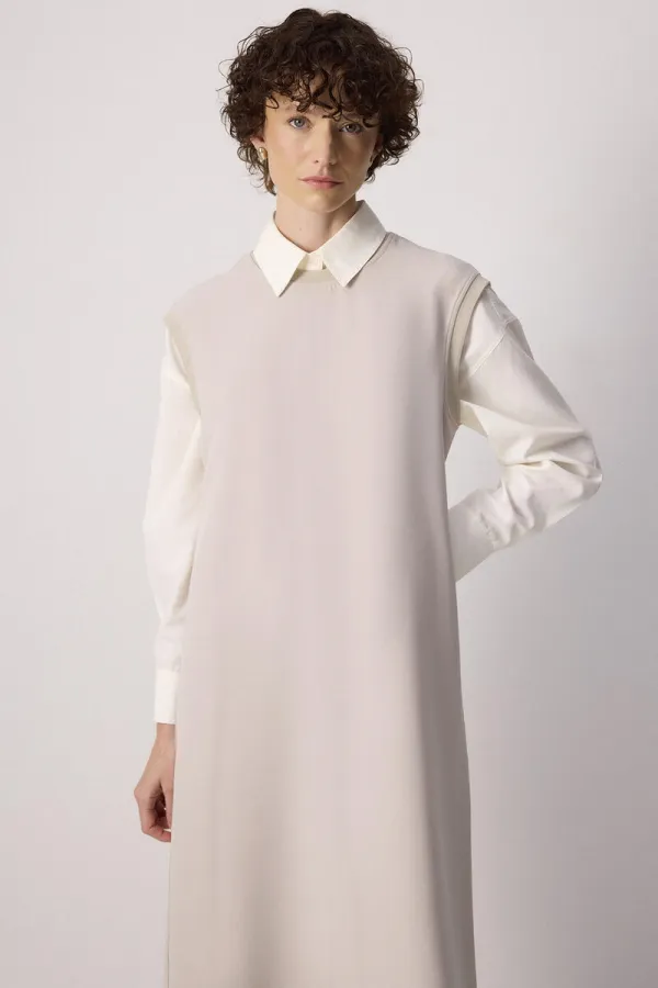 Bicycle collar crepe vest Bicycle collar crepe vest