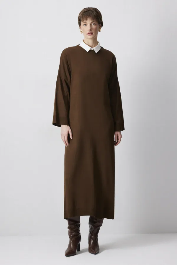 OVERSIZE TRİKO ELBİSE