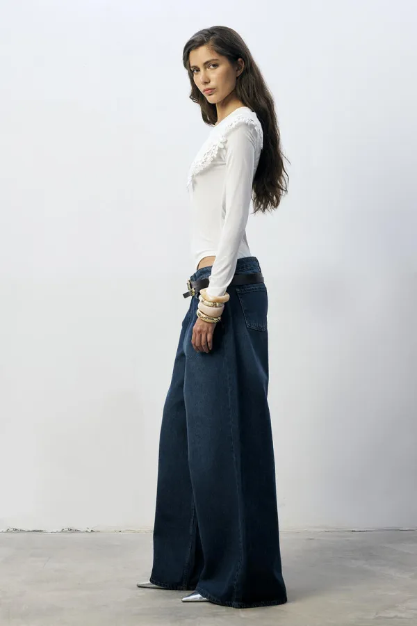 Embroidered Collar Snap Button Bodysuit